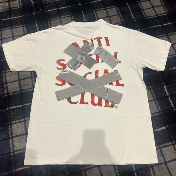 Anti Social Social Club tshirt with red letters - Picture 2 of 2